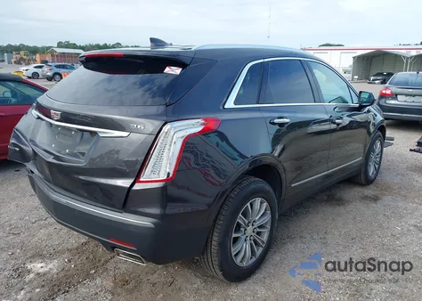 2017 Cadillac Xt5 Luxury z USA, uszkodzony, nr VIN 1GYKNDRS9HZ160935